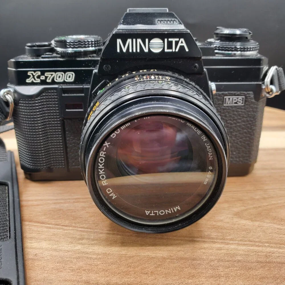 Minolta X-700 35mm SLR Camera & MD Rokkor-X 50mm f/1.7 Lens with Leather Case